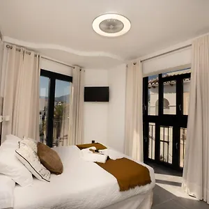 Nerja-centro-jacuzzi- Mirador De La Ermita- Adults Recommended Gasthuis