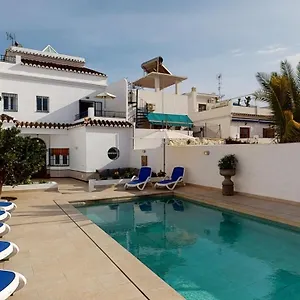 Luxury 5 Bed House Private Pool And Sea View Holiday home